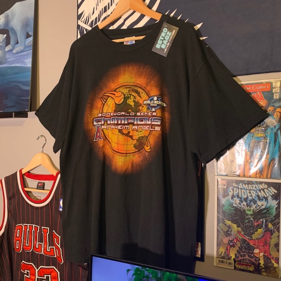 Vintage 2002 Anaheim Angels World Series Champions T-shirt - Picture 2 of 6